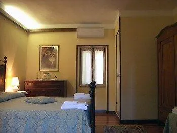 Il Vigneto Affittacamere Manerba del Garda Gospodarstwo wiejskie