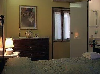 Gospodarstwo wiejskie Il Vigneto Affittacamere Manerba del Garda